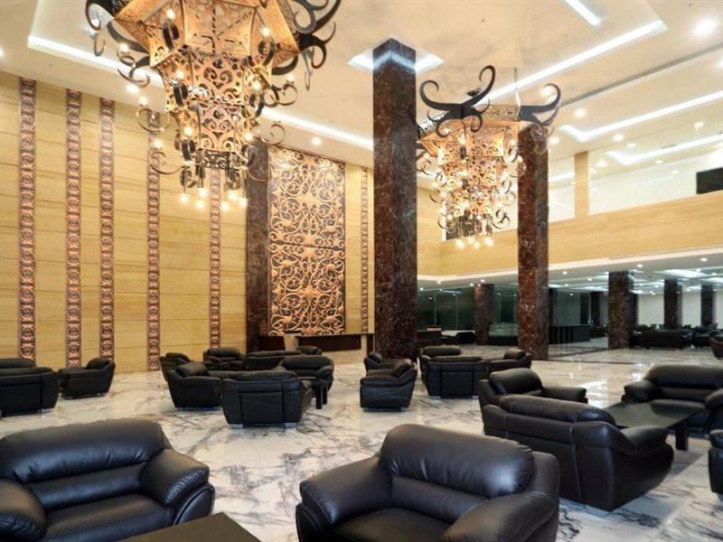 M Bahalap Hotel Palangka Raya Екстер'єр фото